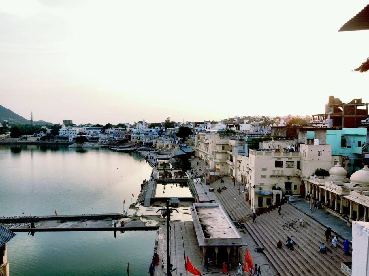 Hotel U-Turn Pushkar Exterior photo